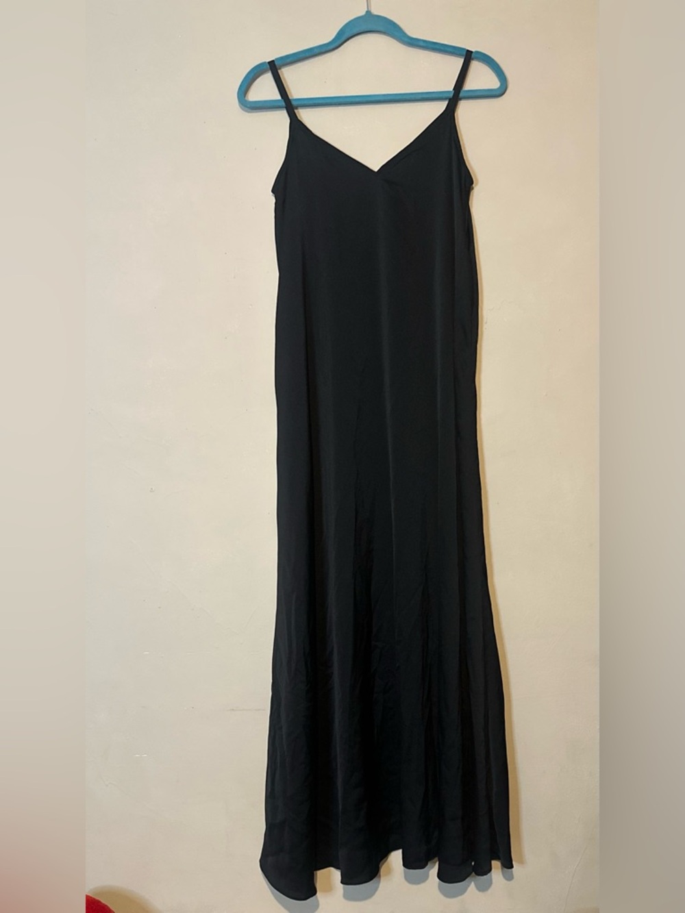 MSK Black Slip Dress with V-Neck - Picture 4 of 5